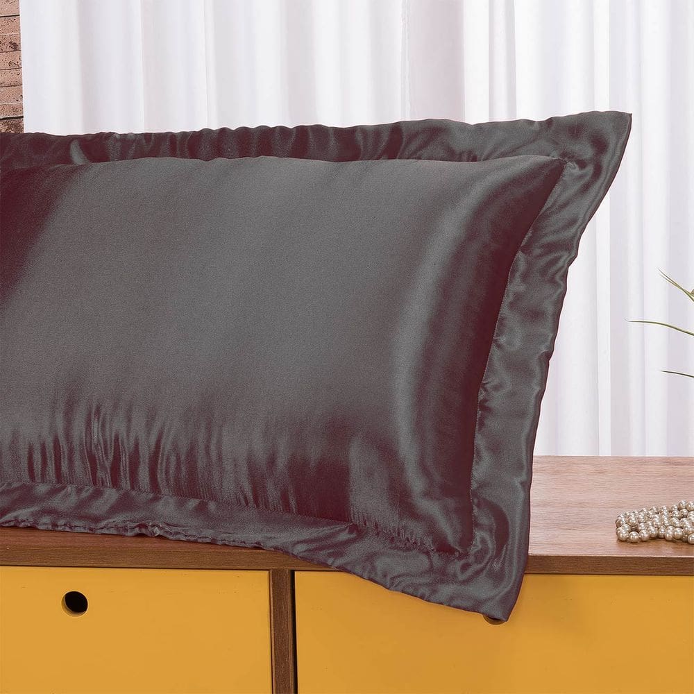 Par Fronhas em Cetim Anti Frizz Preto