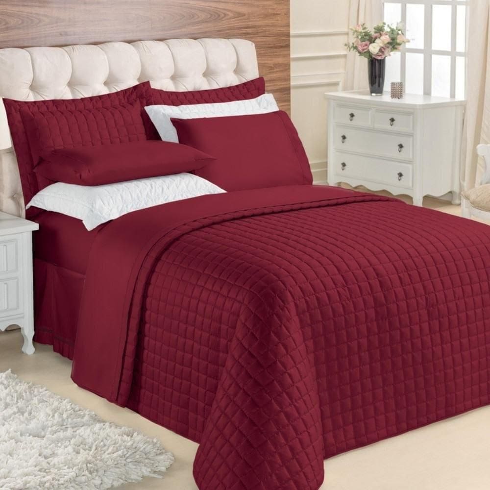 Kit Top Line Cobre Leito Queen 180 Fios + Jogo De Lençol - 7 Peças Vinho