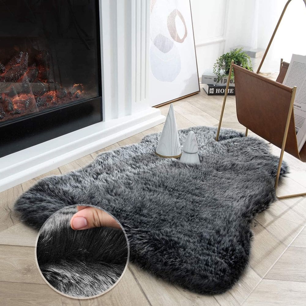 Tapete Ashler Home Deco Soft Fox Faux Fur 0,6 x 1,8 m Preto Branco