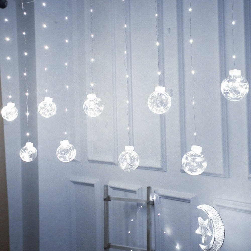 Cortina LED - 10 Lâmpadas Bolas Incandescentes