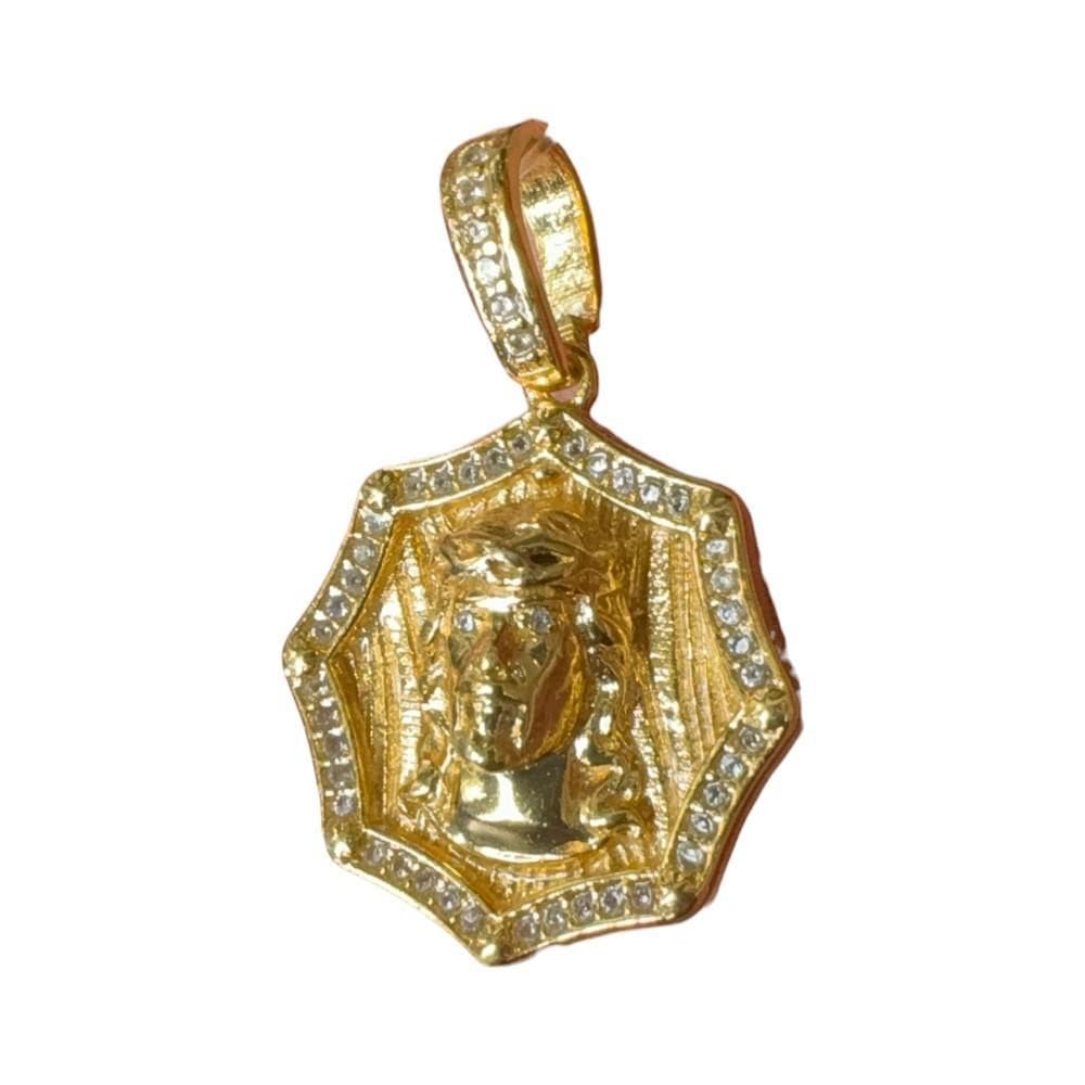 Pingente Jesus Cravejado - Banhado A Ouro 18K