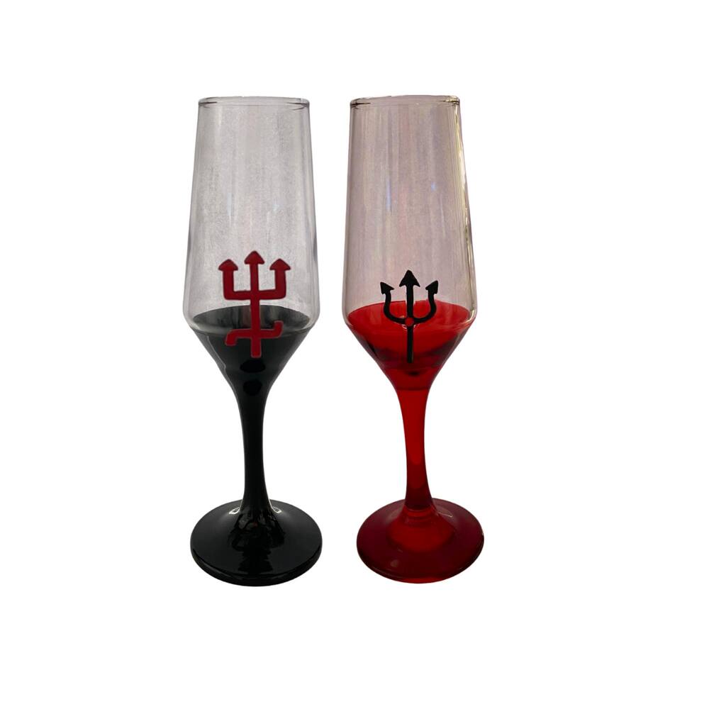 Kit 2 Taças Champagne Exú e Pomba Gira com Tridente 186ml