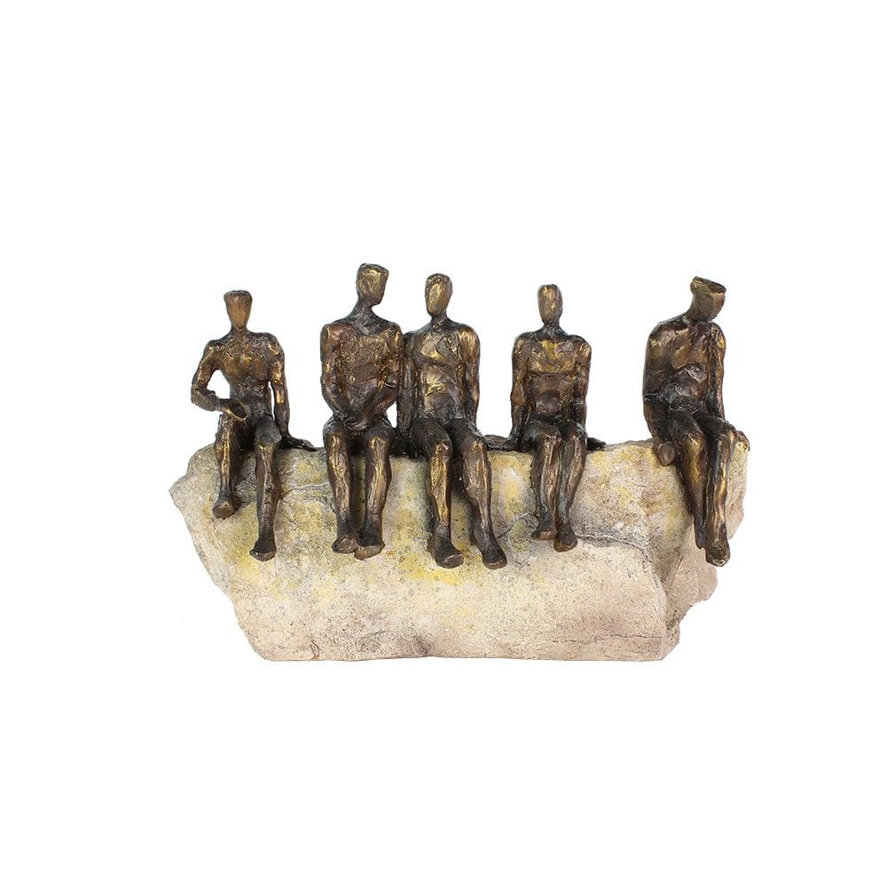 Escultura Decorativa Homens Sentados na Pedra em Resina Bronze 38,5cm SS0338 BTC