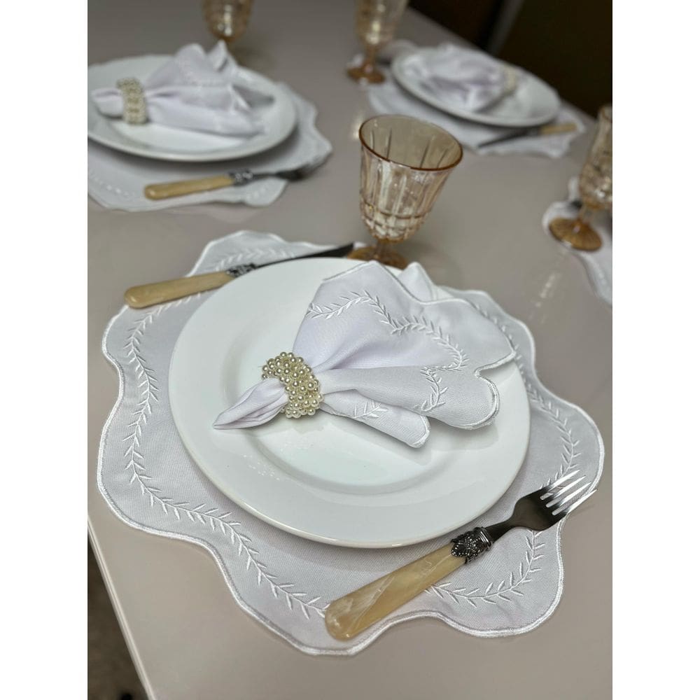 Jogo Americano 8 Peças Paris Branco Bordado Branco