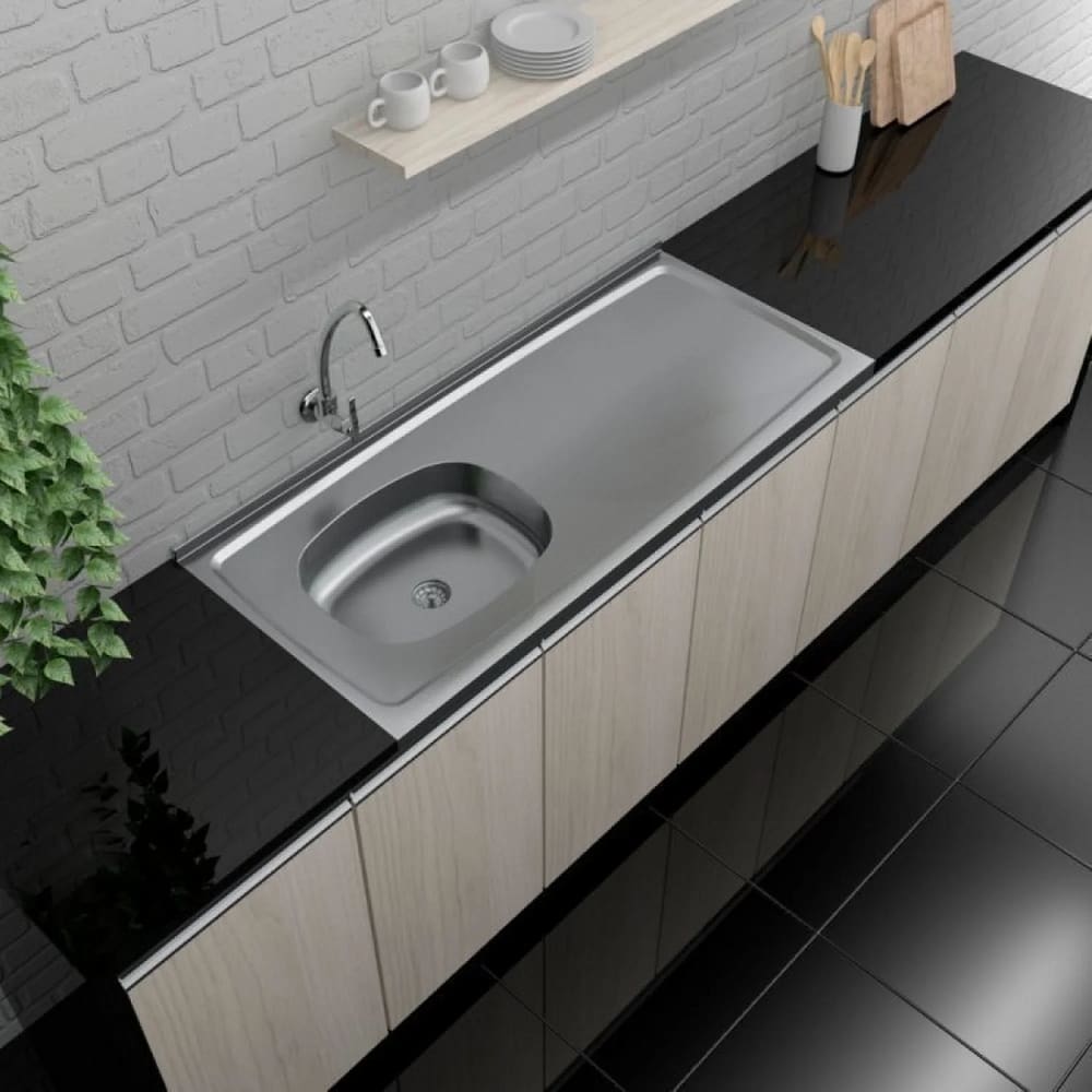 Pia de Cozinha em Aço Inox de 120cmx53cm Deslocada para Esquerda Concretada lisa com válvula Bali Inox