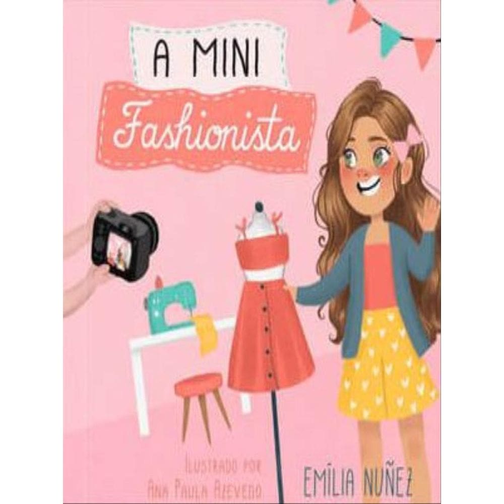 A Mini Fashionista