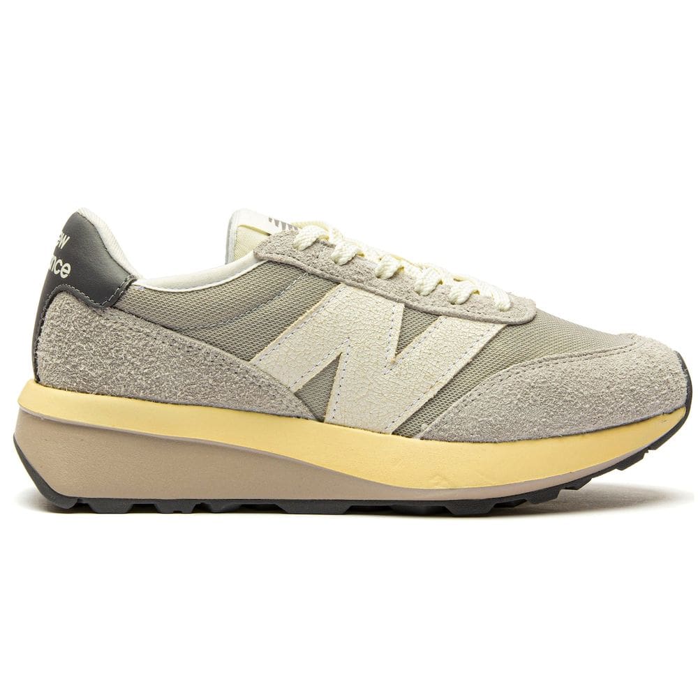 Tênis New Balance 370v1