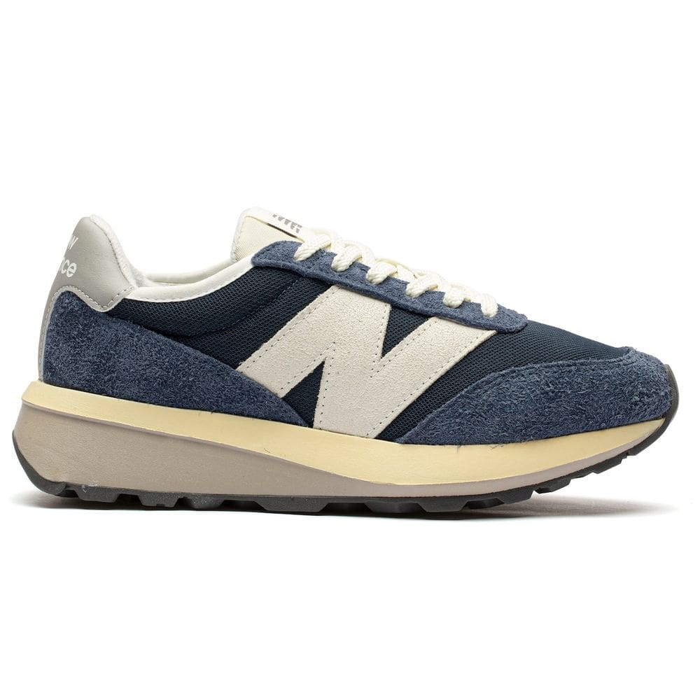 Tênis New Balance 370v1