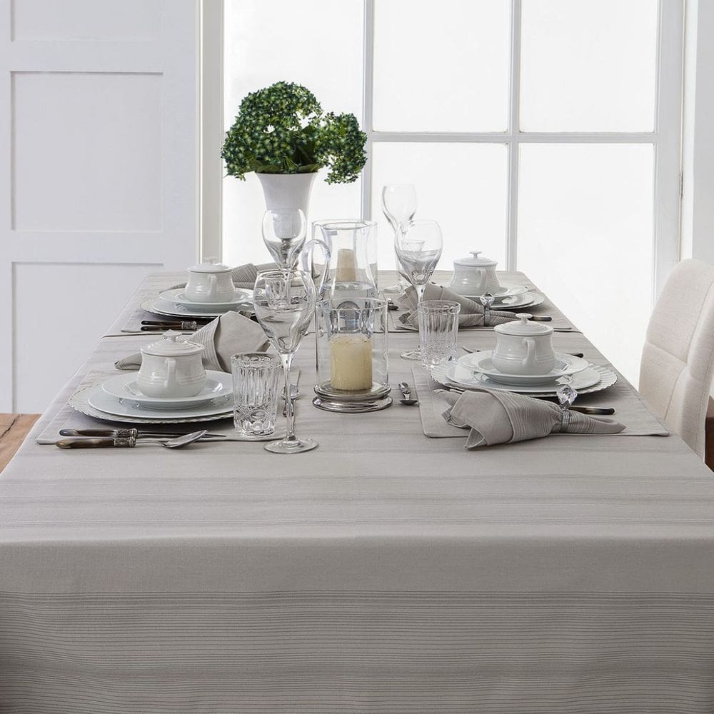 Toalha de Mesa Naturalle Limpeza Prática 1,60x2,50m Strip