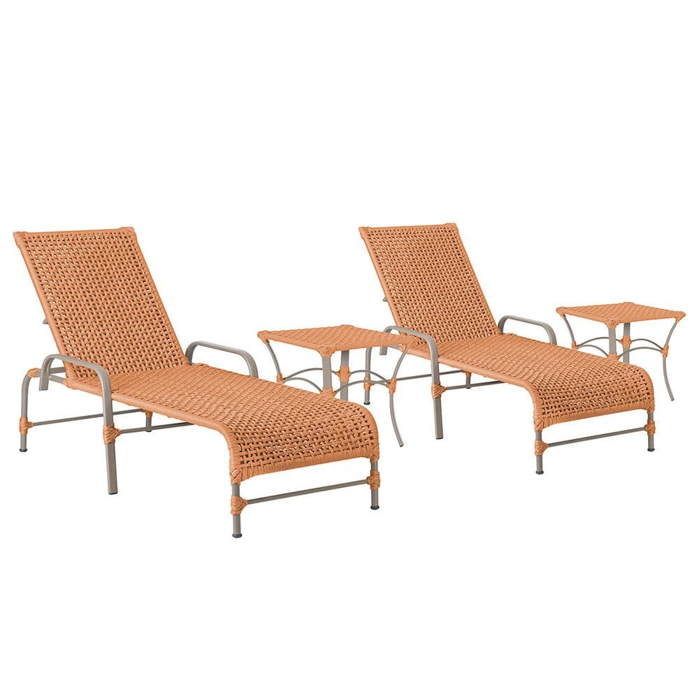 2 Espreguiçadeiras Catar e 2 Mesas Trama 