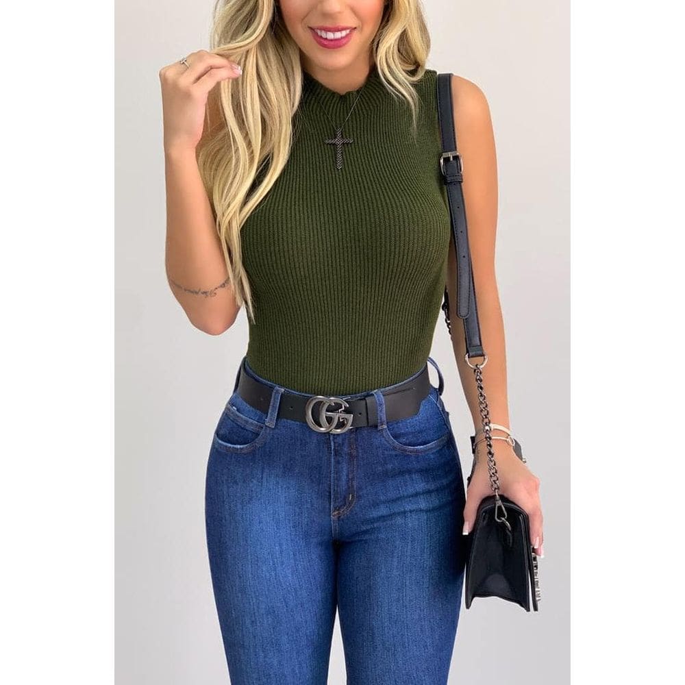 Blusa Tricot Gola Alta Sem Manga