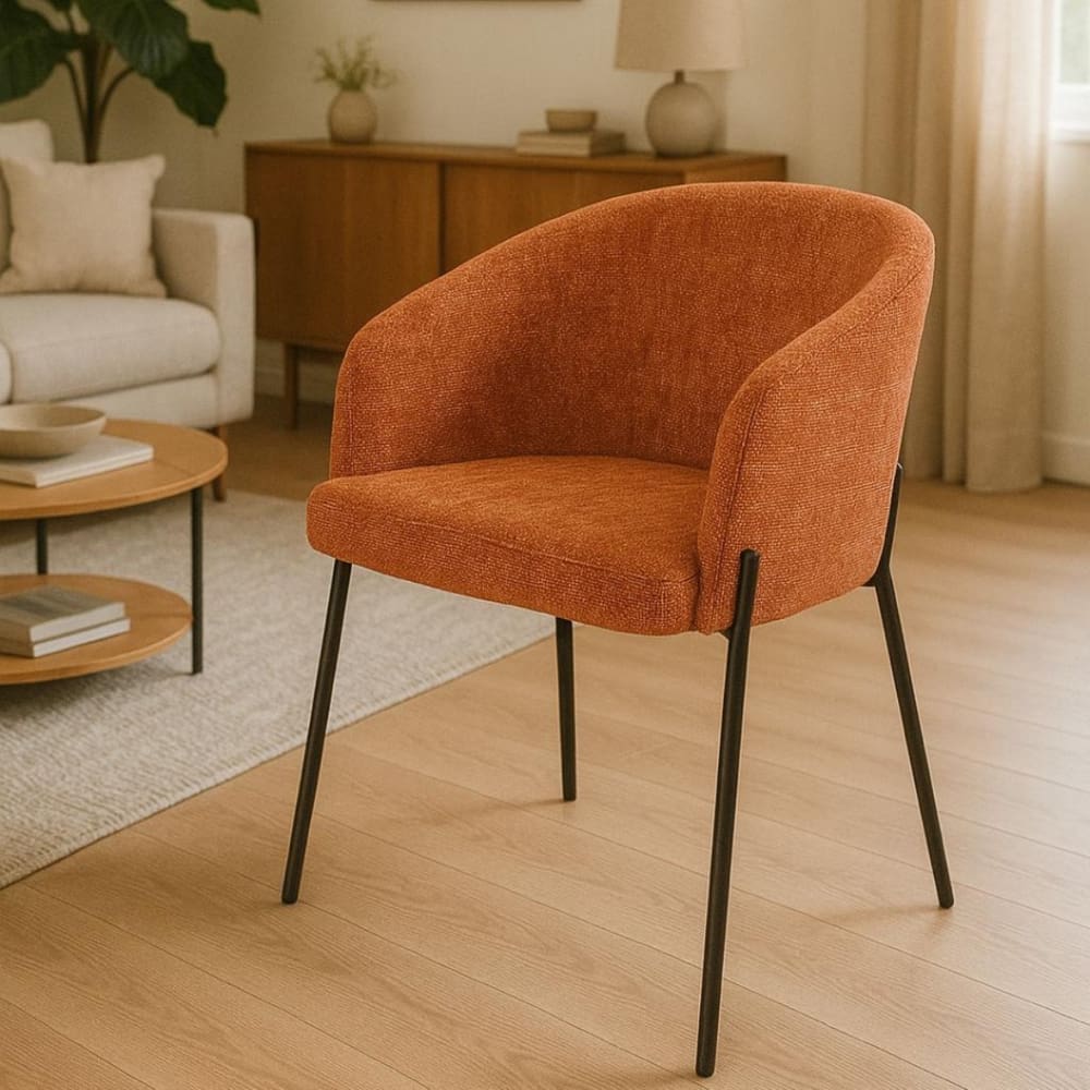 Poltrona Estofada com Base Fixa em Aço Carbono Pintura Epóxi – Laura Exclusiva