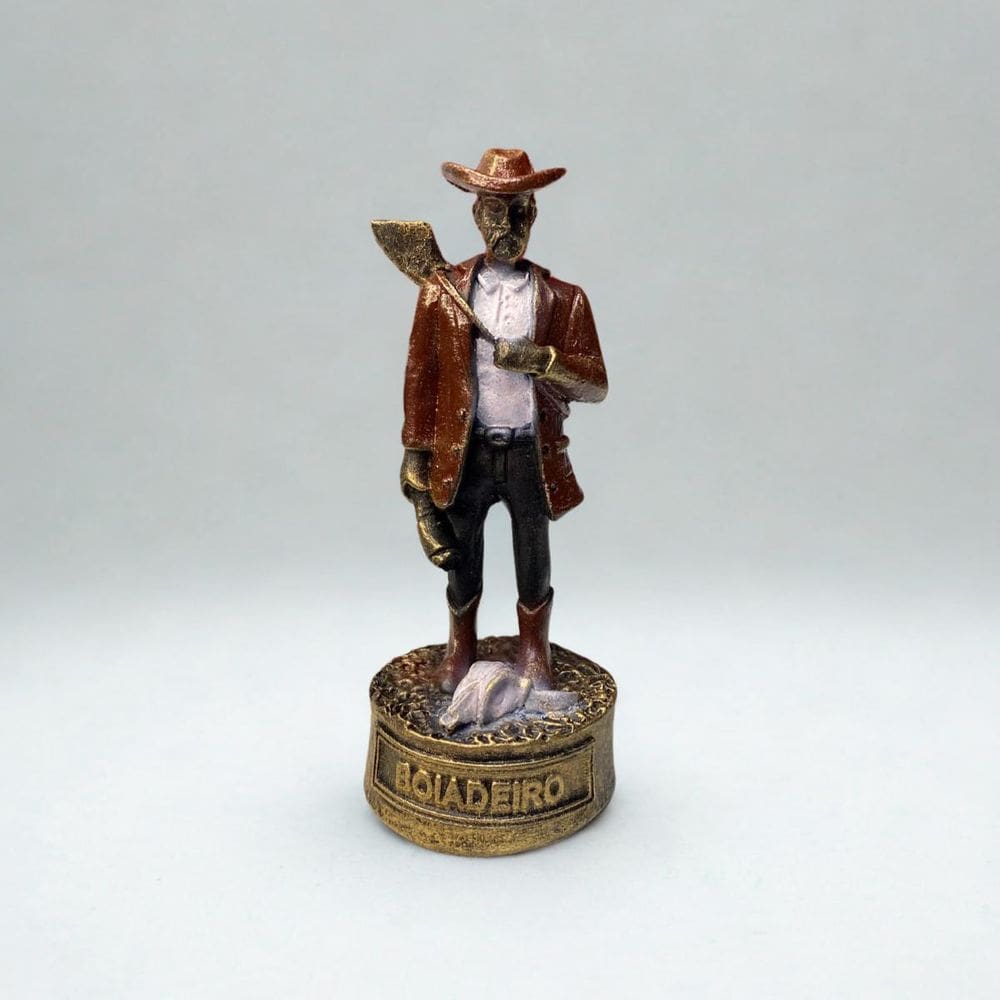 Escultura Boiadeiro Vermelho Vintage 10 Cm