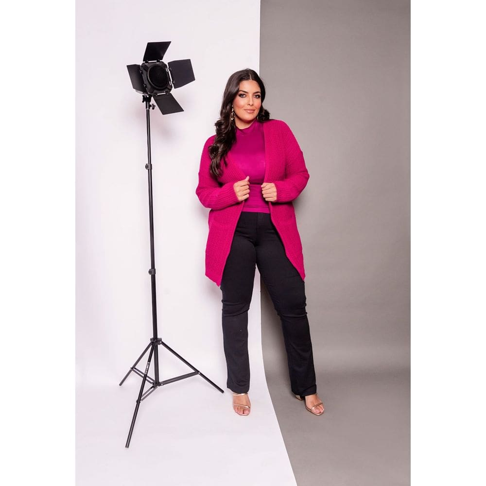 Casaco Tricô Alongado Plus Size com Bolsos