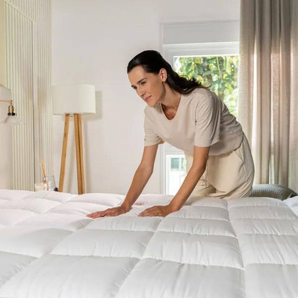 Pillow Top Casal Karsten 140x190cm Conforto Extra Lavável 100% Poliéster Conforto