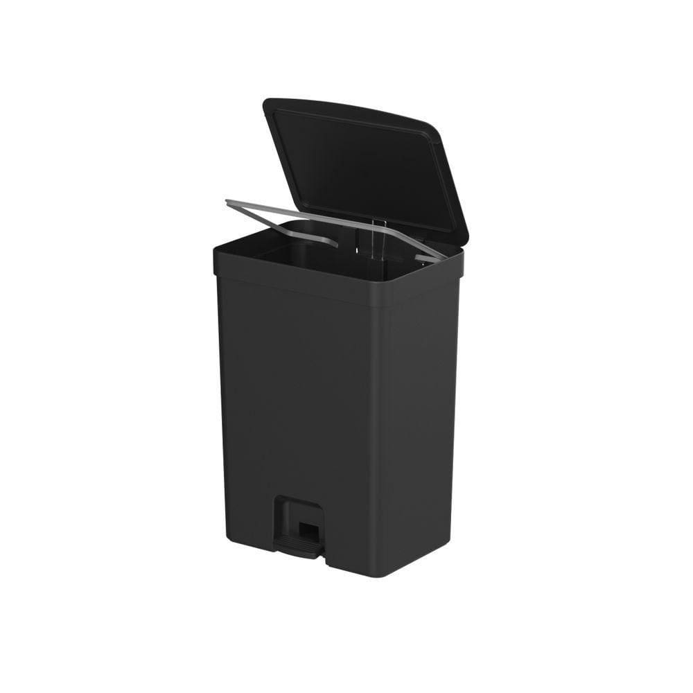 Lixeira Com Pedal Trium Ou 30 Litros Cor:preto