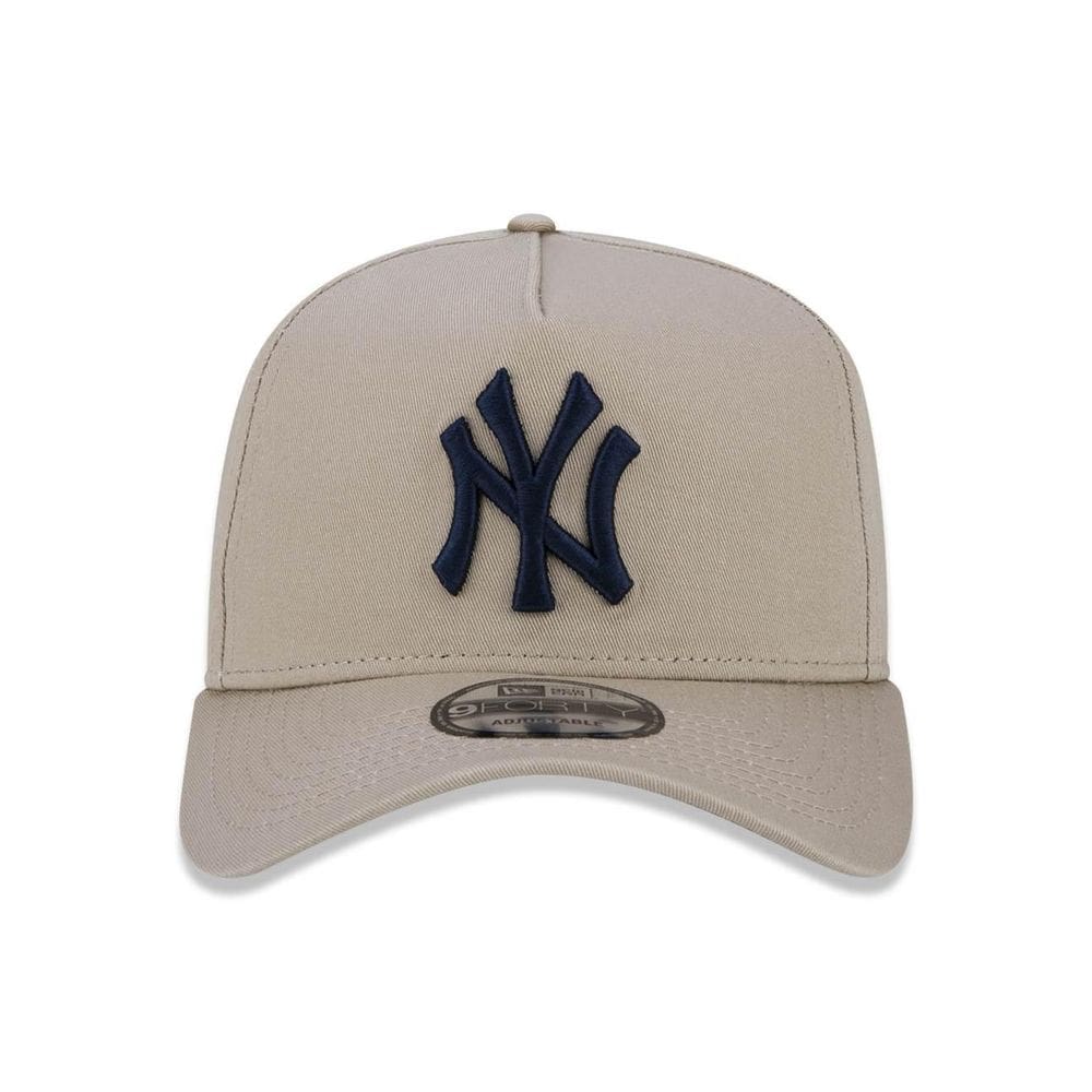 Boné 9Forty New York Yankees Aframe Bege Snapback Aba Curva