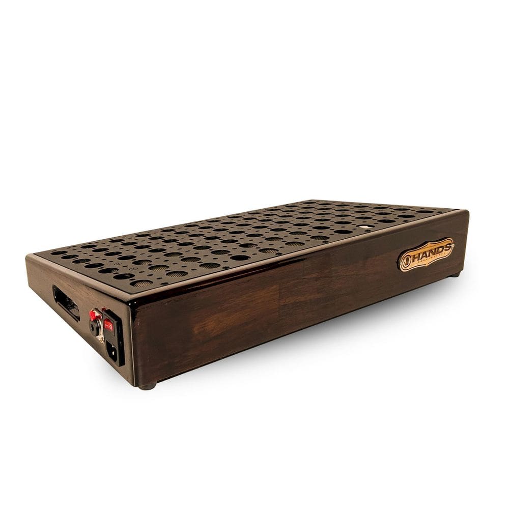 Pedalboard Supreme 30X20 Hands Custom Imbuia
