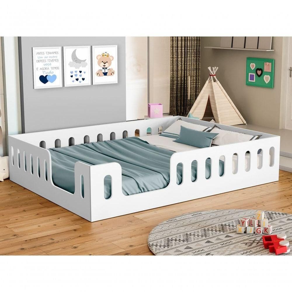 Cama Montessoriana Casal Penélope Com Laterais Protetoras E Colchão Incluso