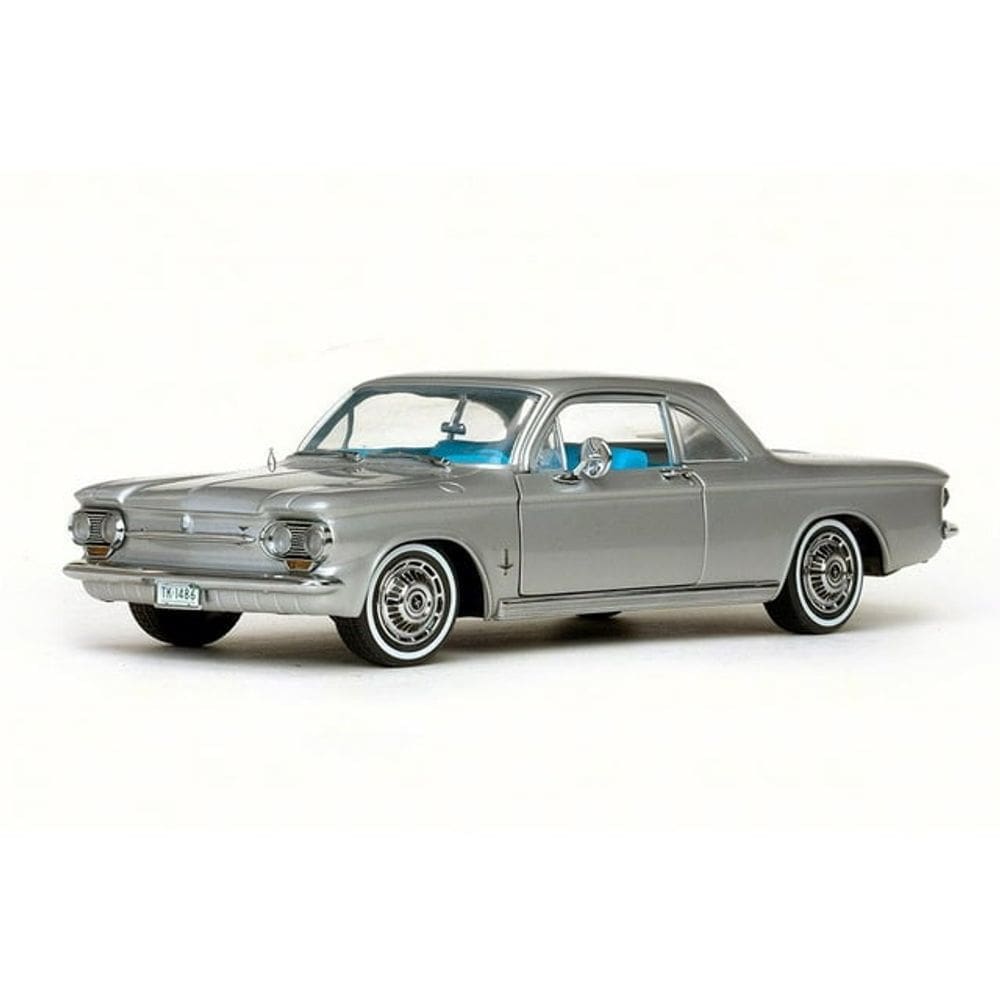 Miniatuta Sun Star Chevrolet Corvair Coupe Satin 1963 1/18