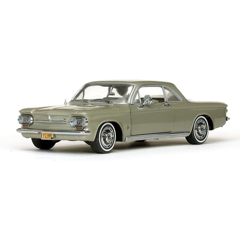 Miniatura Chevrolet Corvair Coupe Automne 1963 1/18 Sun Star