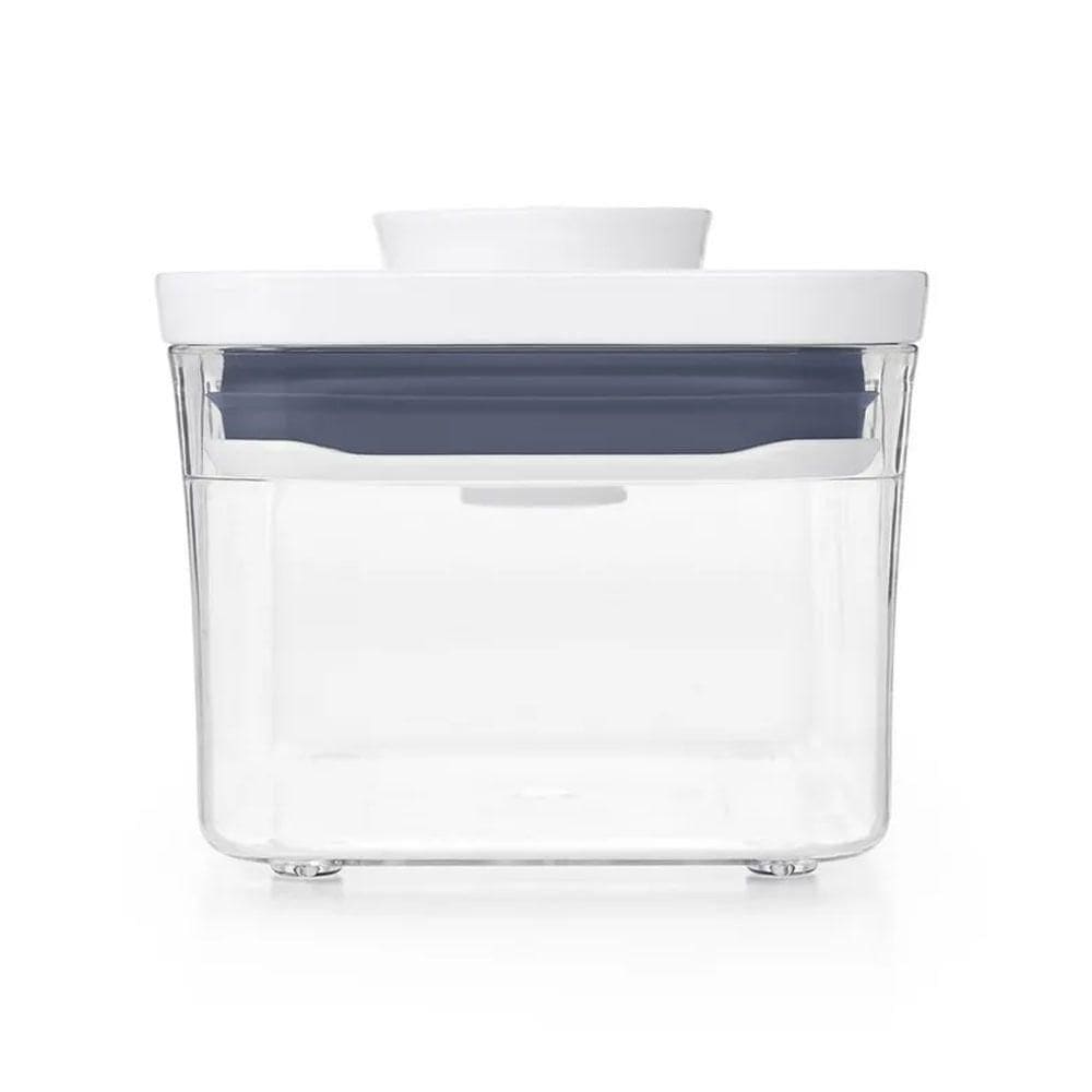 Pote Quadrado Em Acrílico 600ml Com Tampa Hermética Pop Oxo