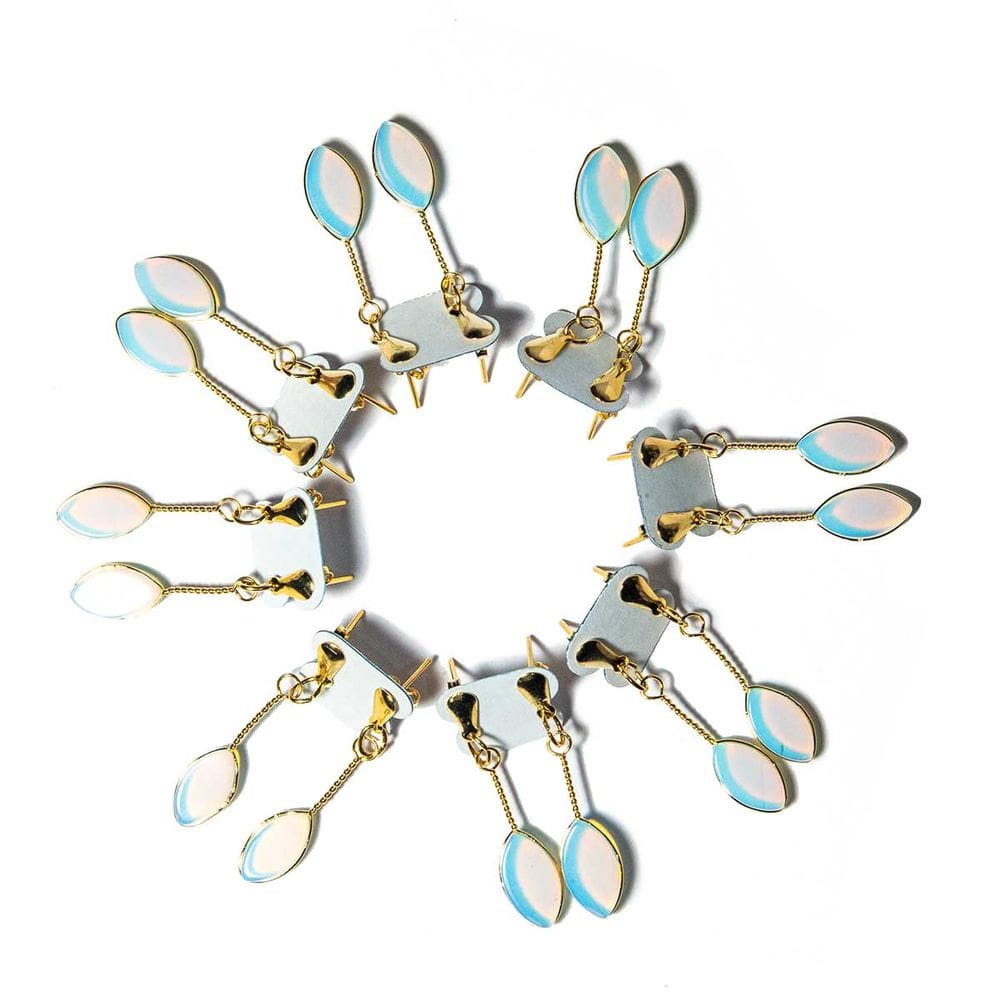 10 Brinco Navete Pedra da Lua Ranhurado Acabamento Dourado