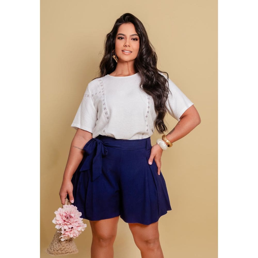 Short Plus Size Liso Em Linho Com Faixa