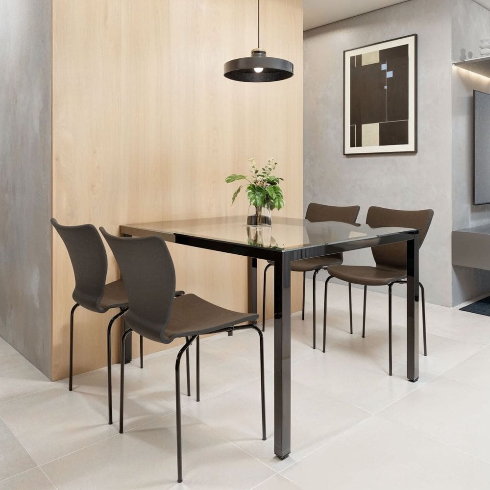 Conjunto Mesa de Jantar Retangular 120cm X 75cm Tampo de Vidro com 4 Cadeiras Smart Preto