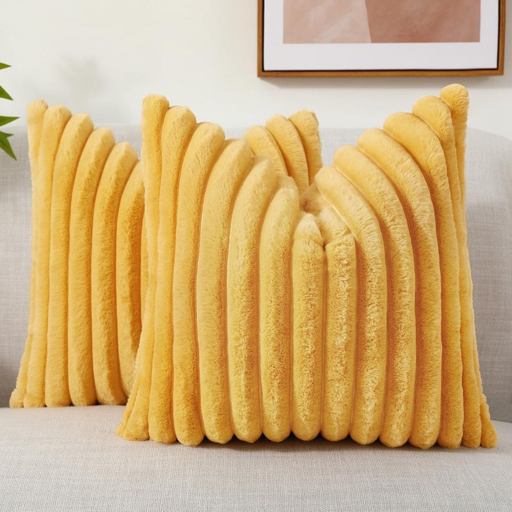 Capas de almofada DecoruHome Faux Fur 60x60cm amarelo mostarda