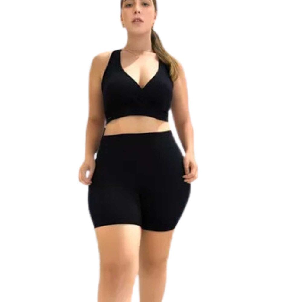 Shorts Preto K2B Plus Size