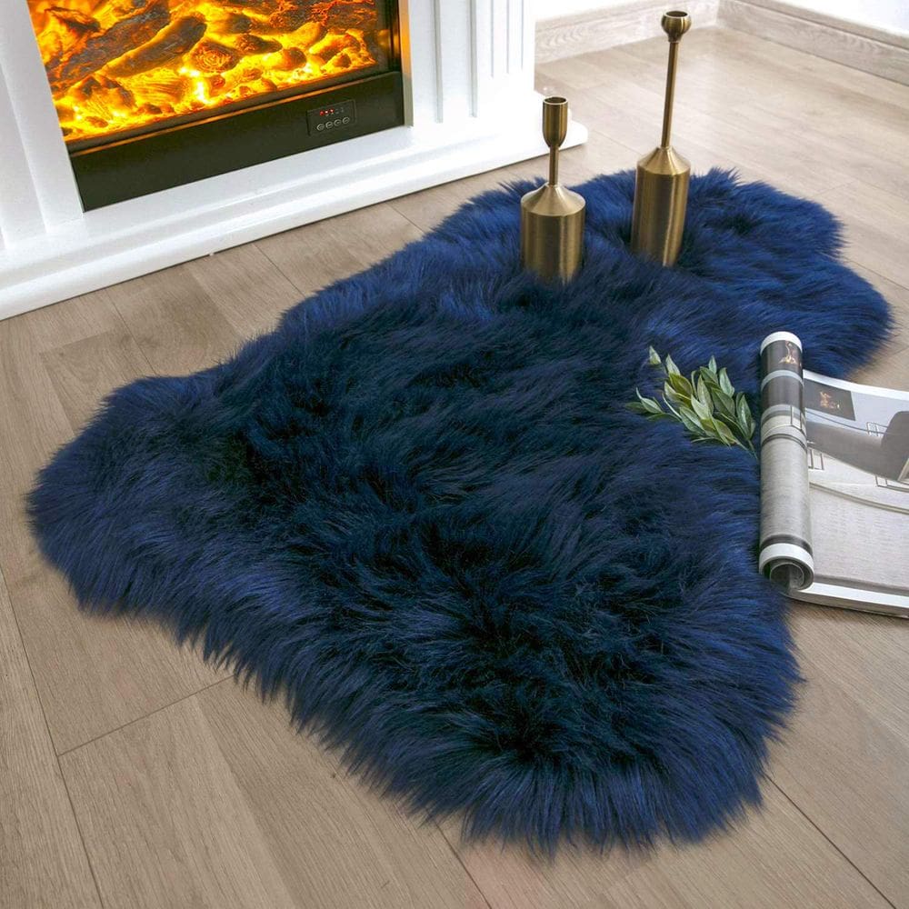 Tapete Ashler Faux Fur azul marinho 60x90cm ultramacio para quarto