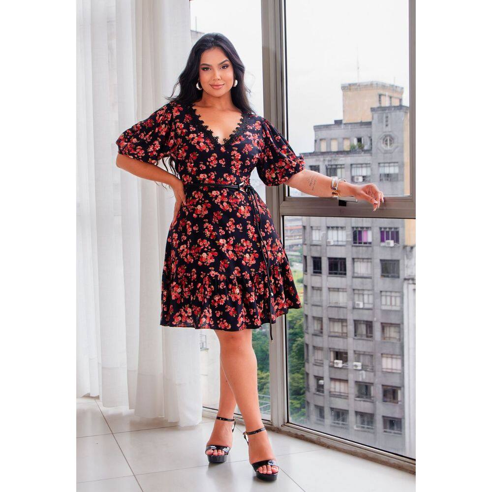 Vestido Floral Plus Size Manga Bufante e Babado