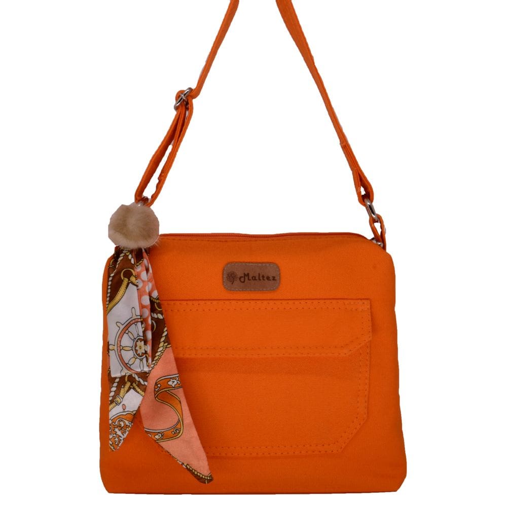 Bolsa Tereza com Lenço-pompom Laranja - Fábio Maltez