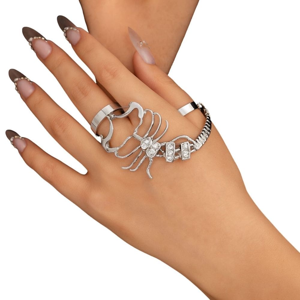Anel Escorpião Prateado Feminino Articulado com Strass  Luxo