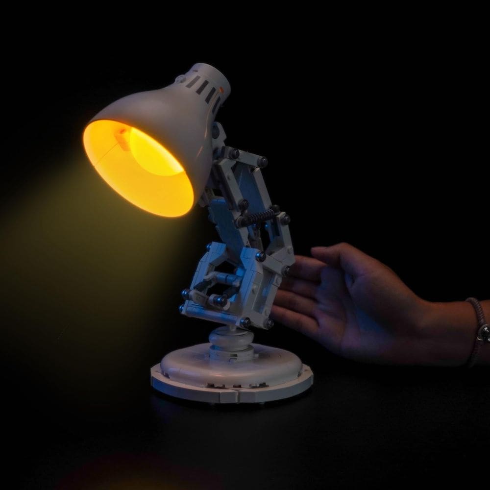 Kit de luz LED para o conjunto de construção Lego Disney Pixar Luxo Jr