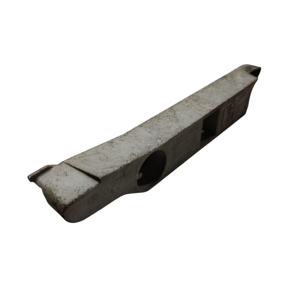 Guia Suporte Parachoque Dianteiro Esquerdo Ford Focus 2012