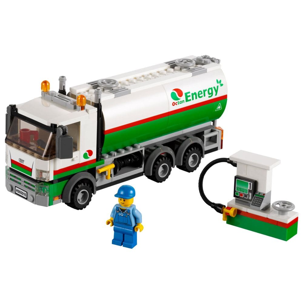 Caminhão-tanque LEGO City 60016 de brinquedo com minifigura e acesso.