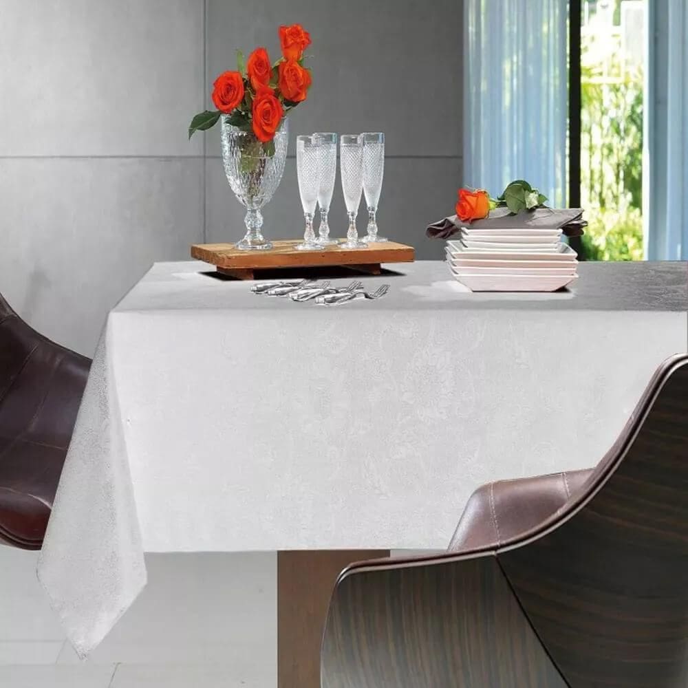 Toalha De Mesa 6 Lugares Easy Wash Retangular - Karsten