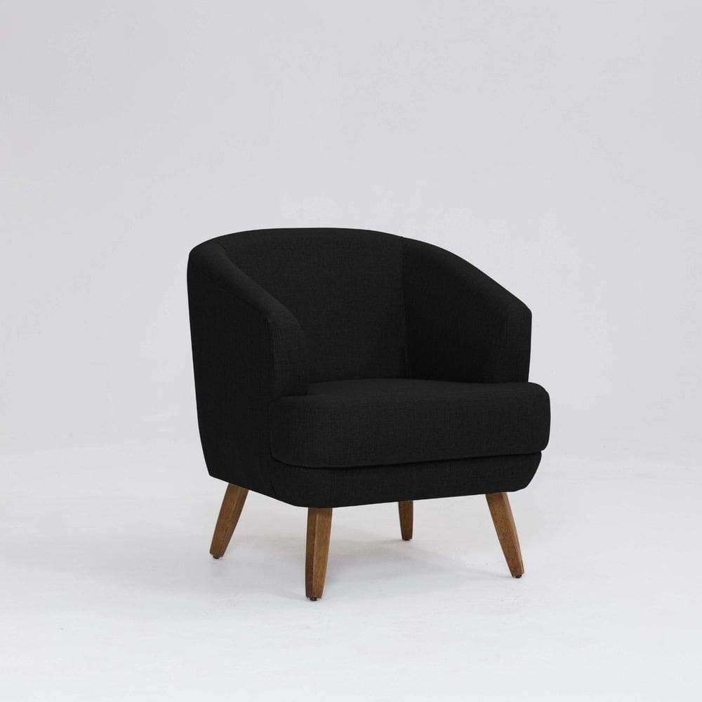 Poltrona para Sala de Estar Pés em Madeira Tamara Preto