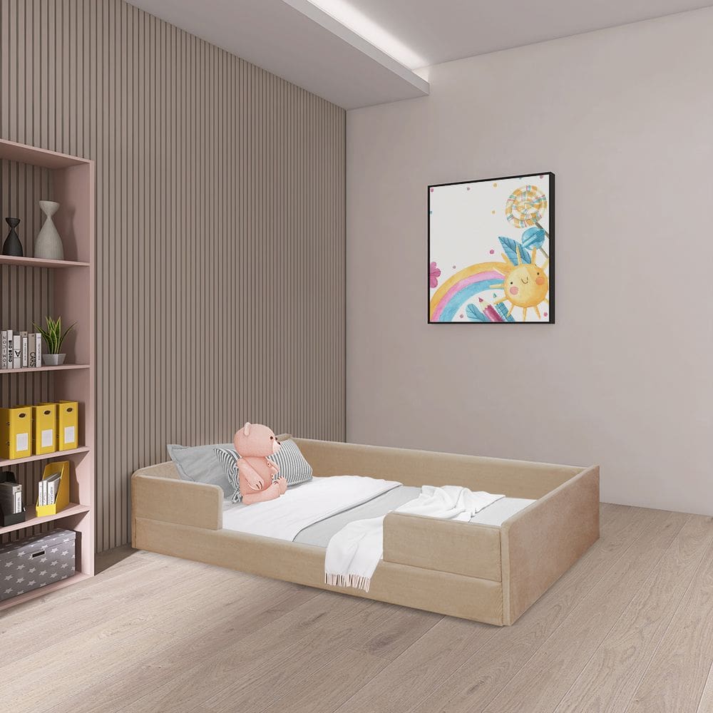 Cama Infantil Montessoriana Luana em Madeira Maciça com Revestimento em Tecido Bege