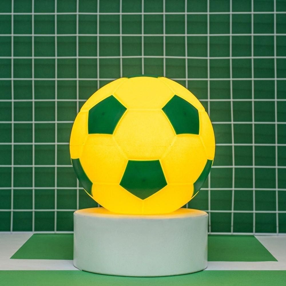 Luminária Futebol Brasil: Iluminação Decorativa Para Torcedores E Apaixonados Pelo Esporte