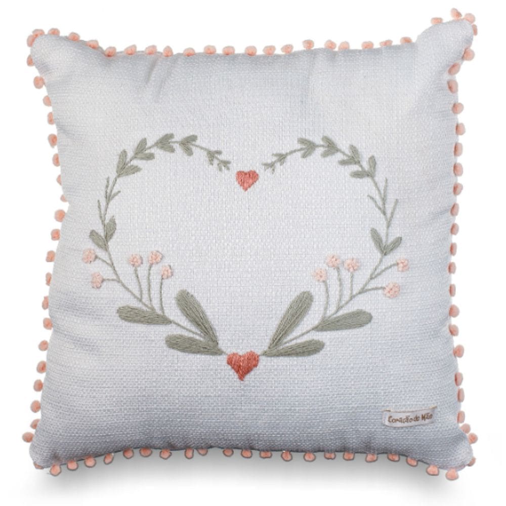 Almofada Bosque - Bordado Guirlanda de Coração - Coração de Mãe
