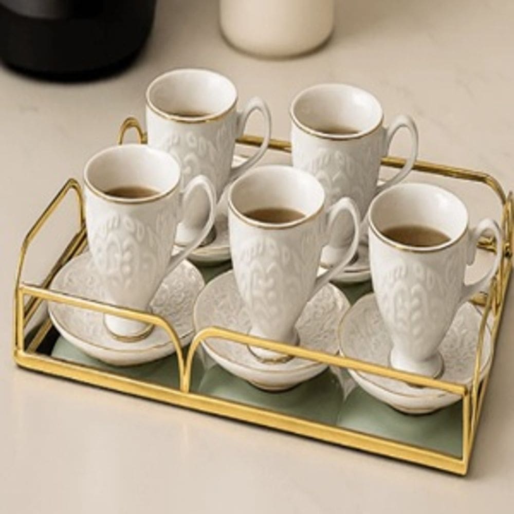 Conjunto com 6 Xícaras e 6 Píres Café Scarlet New Bone 90ml Borda Dourada