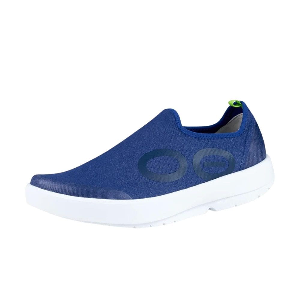 Sapato de recuperação OOFOS oOMG eeZee Low White & Navy masculino tamanho 10