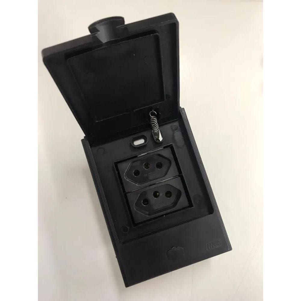 2X Tomada Dupla 20A 4X2 Com Tampa B Lácqua Preto Fosco Blux