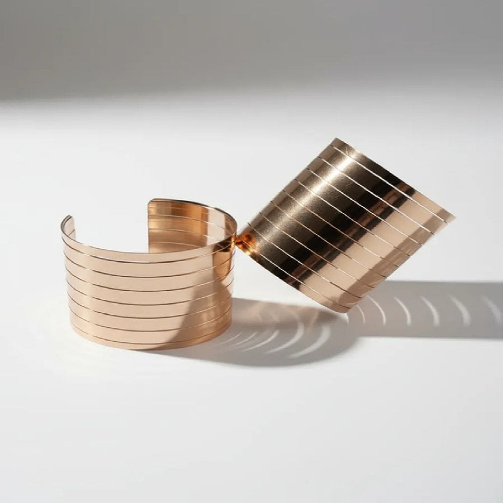 Kit 2 Braceletes Metal Deus Grega Egipcia Deusa Dourado