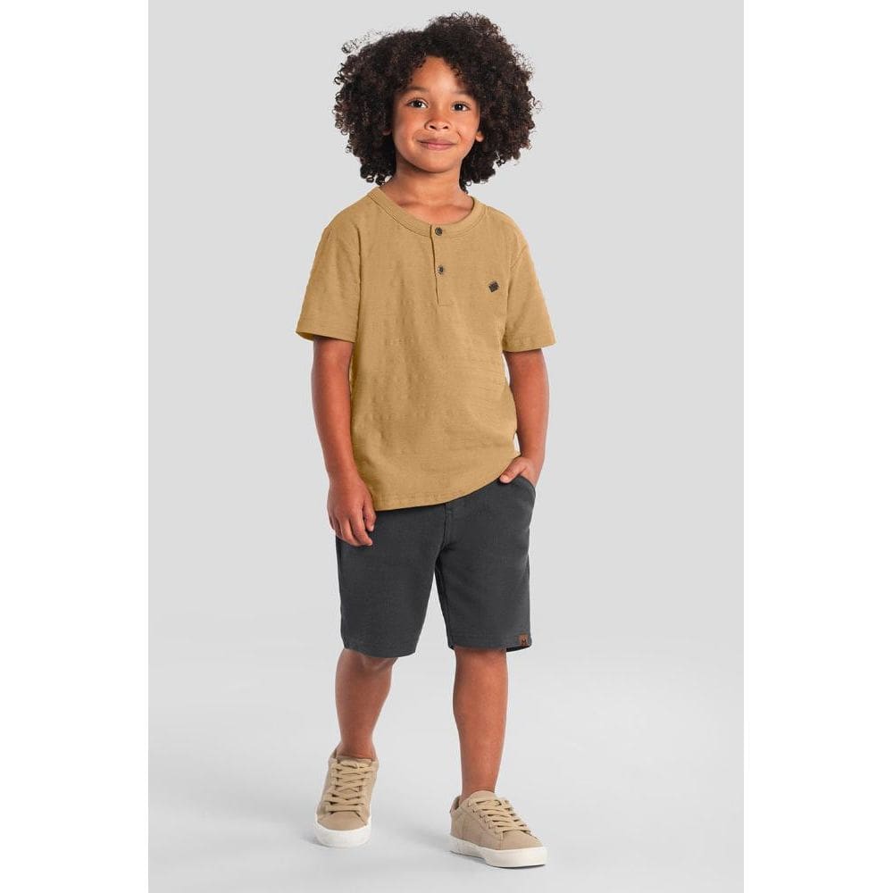 Camiseta infantil menino em meia malha Mundi
