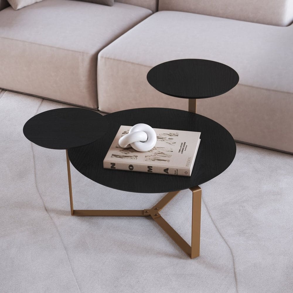 Mesa de Centro Três Tampos Chanfrado Orgânica Pé Metal Complementos Nero/Dourado