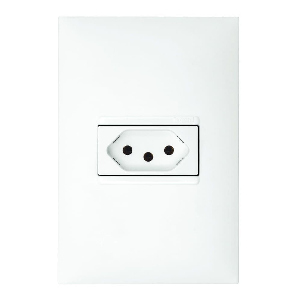 1 Tomada 2P+T 10 Ampères 4x2 Branco - 615080BC - PIAL PLUS